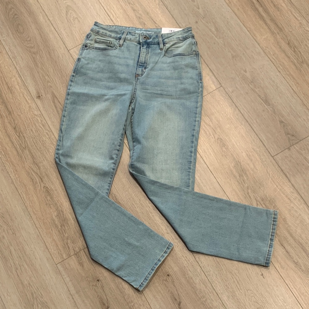 Style & Co. Women's Light Blue Straight Leg Jeans Size 10 NWT